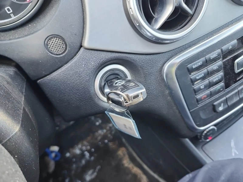 Mercedes-Benz GLA 45 AMG AREO / ПОДГРЕВ / ПАНОРАМА / ОТ ПРЕДСТАВИТЕЛСТВО, снимка 8 - Автомобили и джипове - 53345029