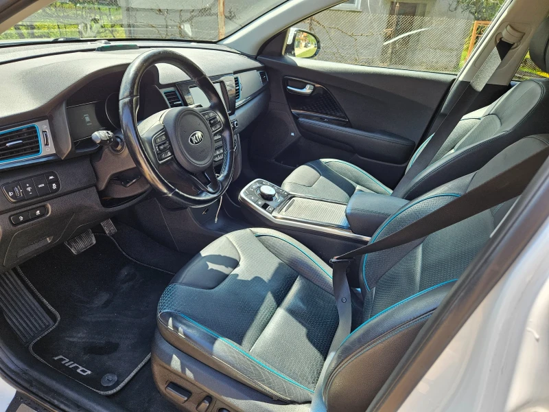 Kia Niro 64kwh premium - 35000 лв. - 76291920 | Car24.bg