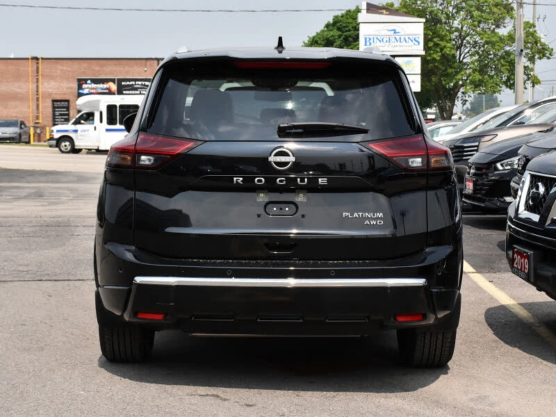 Nissan Rogue Platinum Edition* AWD* АвтоКредит* (ЦЕНА ДО БГ), снимка 4 - Автомобили и джипове - 53879061