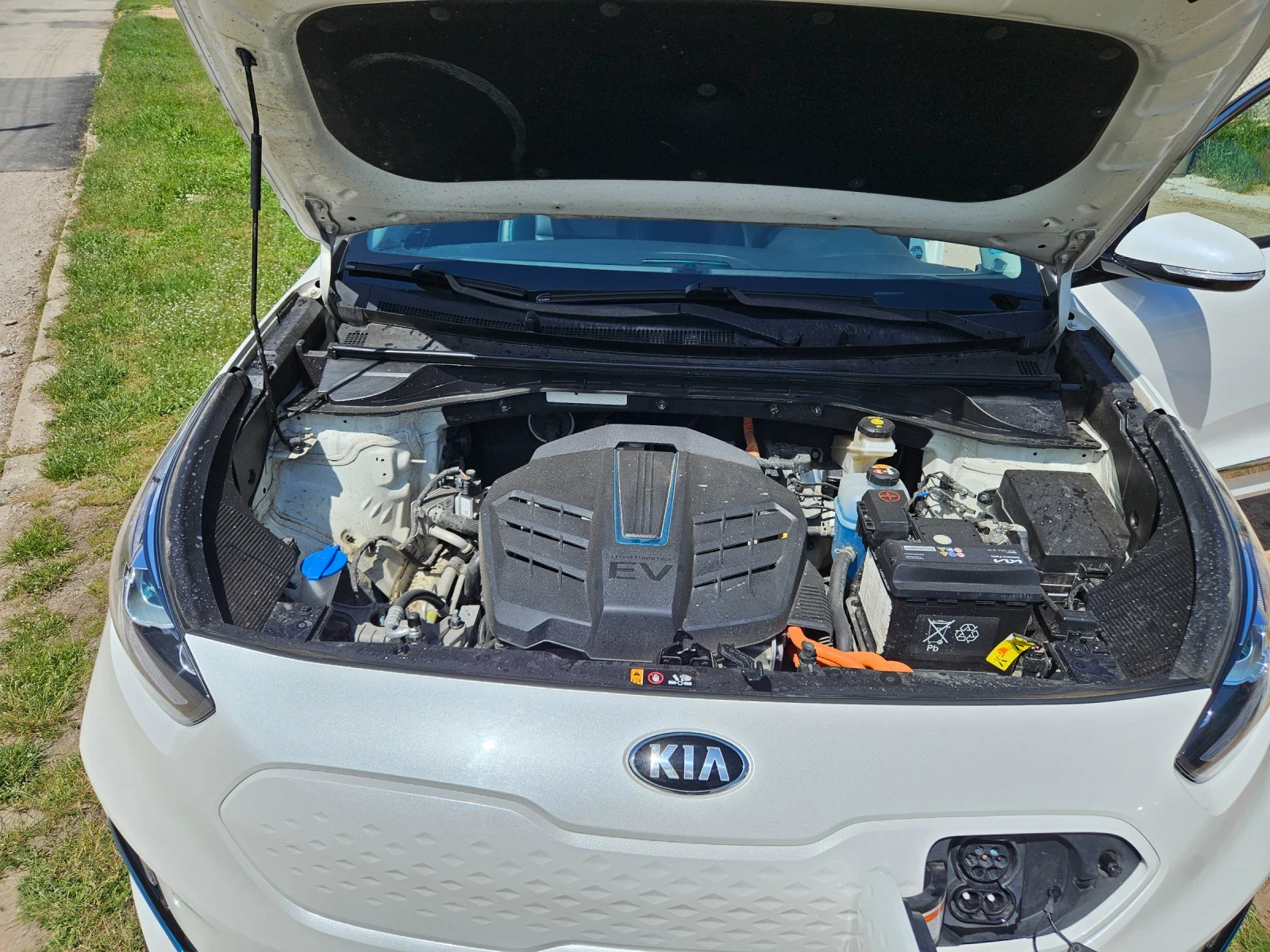 Kia Niro 64kwh premium - изображение 7