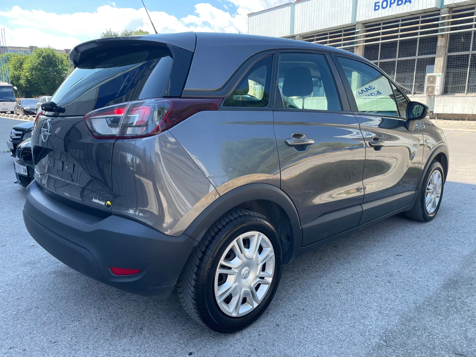 Opel Crossland X 1.2i 64000 км!!! Нов!! - изображение 5