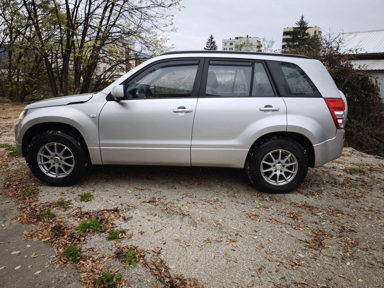 Suzuki Grand vitara 2.0 - изображение 4