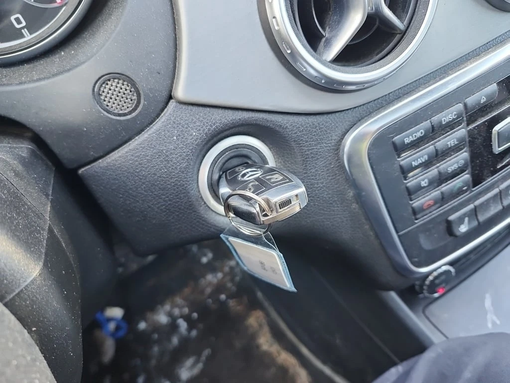 Mercedes-Benz GLA 45 AMG AREO / ПОДГРЕВ / ПАНОРАМА / ОТ ПРЕДСТАВИТЕЛСТВО - изображение 8