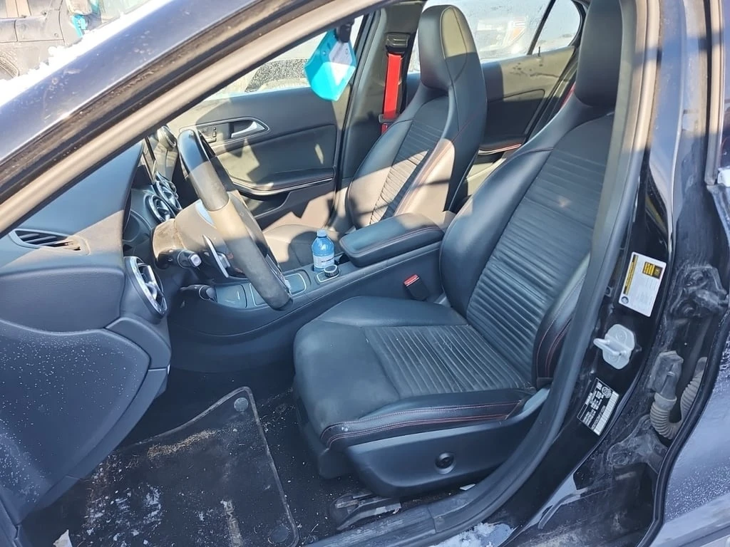 Mercedes-Benz GLA 45 AMG AREO / ПОДГРЕВ / ПАНОРАМА / ОТ ПРЕДСТАВИТЕЛСТВО - изображение 7