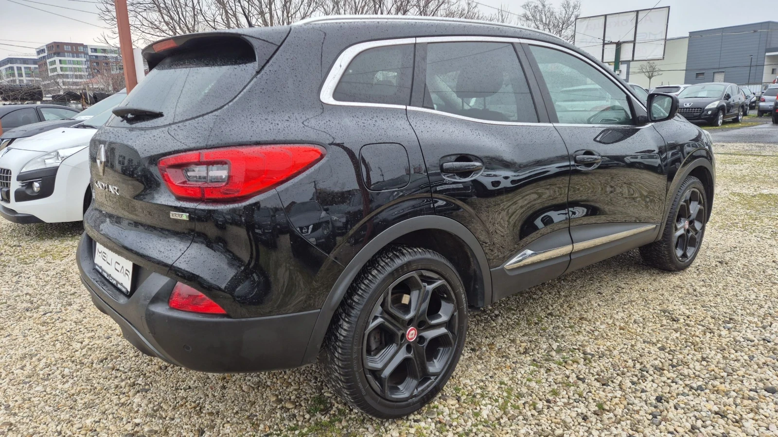 Renault Kadjar 1.5DCI FULL EDITION НАВИ КАМЕРА КОЖА ВИДЕО ЛИЗИНГ , снимка 8 - Автомобили и джипове - 53927479
