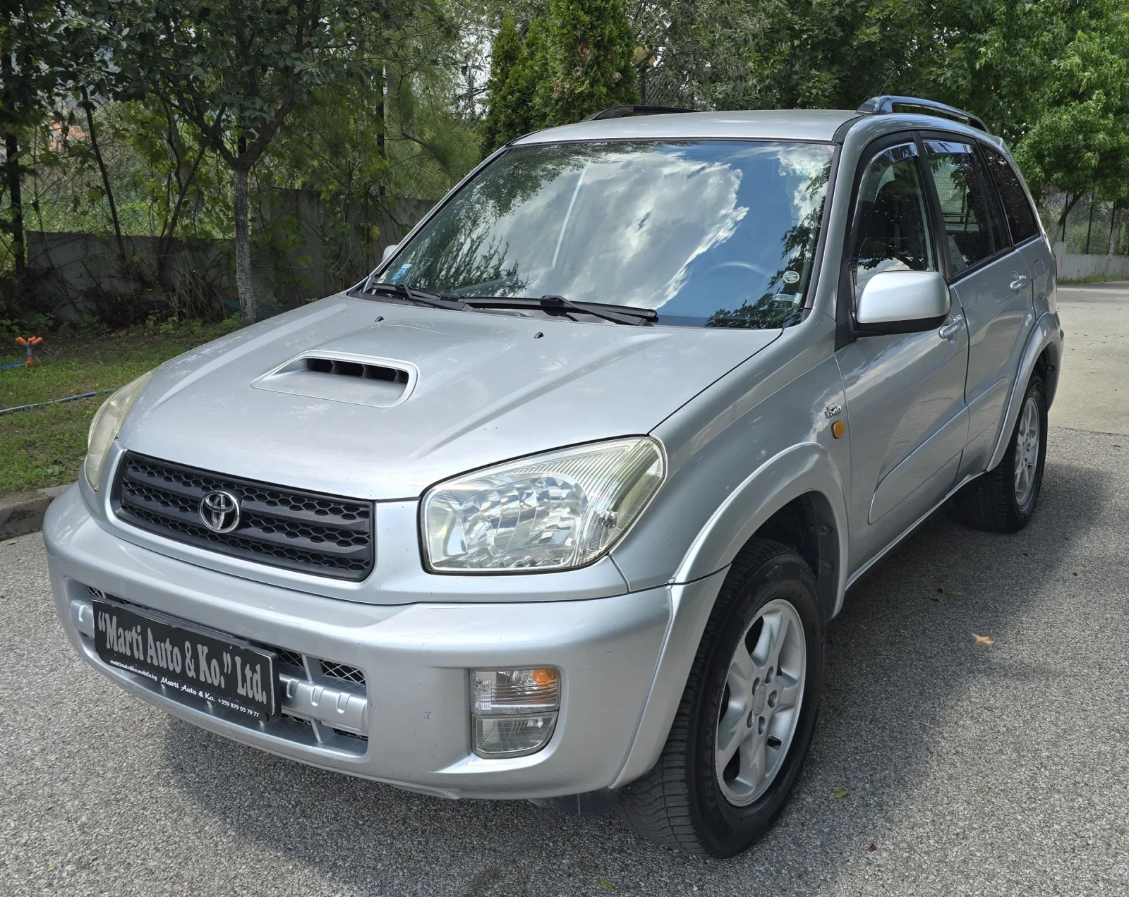 Toyota Rav4 2.0 D4D 4x4 , снимка 4 - Автомобили и джипове - 55188678