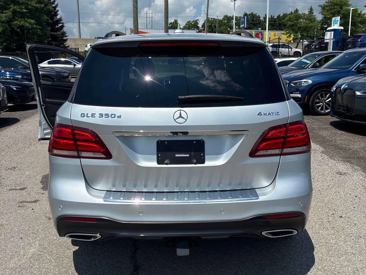 Mercedes-Benz GLE 350 * 350d * CARFAX * ЦЕНА ДО БГ, снимка 5 - Автомобили и джипове - 55250404