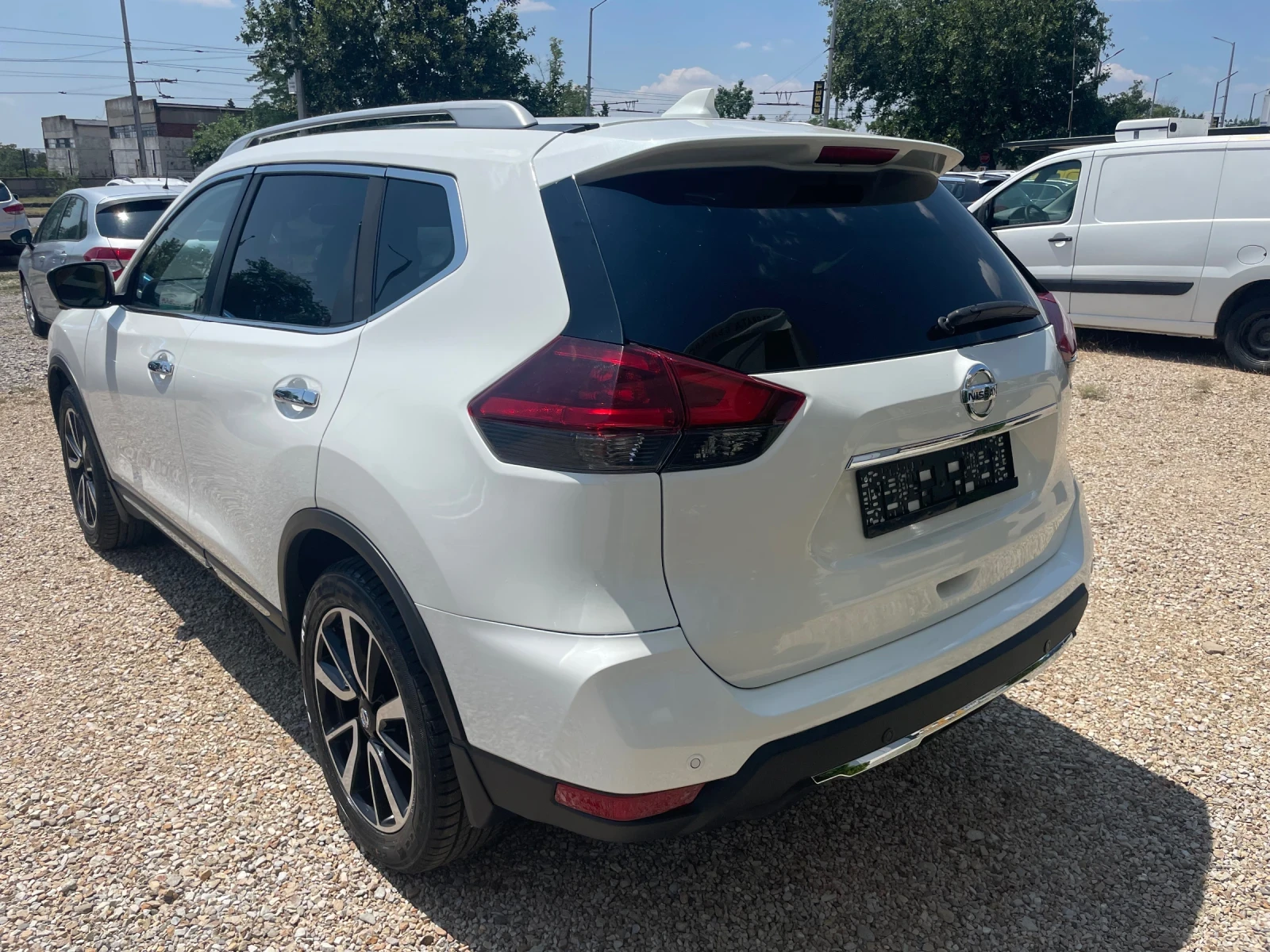 Nissan Rogue FACE/2.5 i-БЕНЗИН-AVTOMAT/4x4/FULL FULL-УНИКАТ, снимка 6 - Автомобили и джипове - 55331103