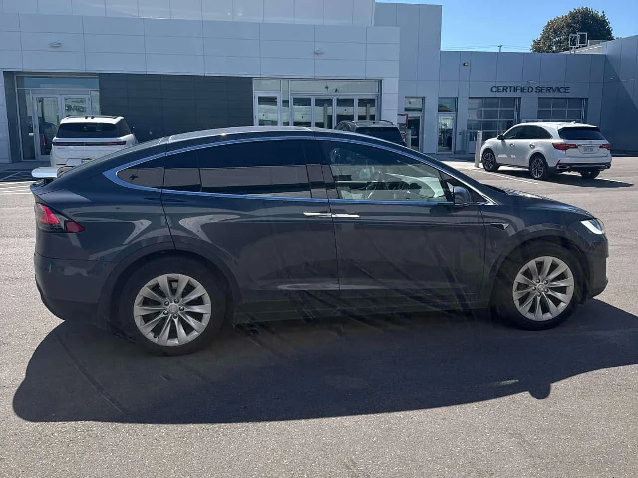 Tesla Model X * AWD * CARFAX * ����� �� ����������� | Mobile.bg � ����������� 3