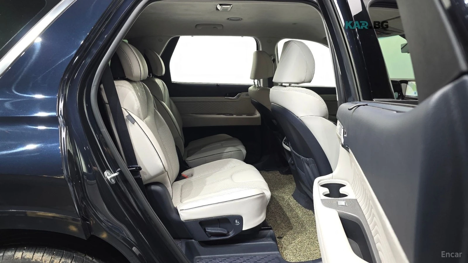 Hyundai Palisade CALLIGRAPHY* 4x4* DISTRONIC* 360* МАСАЖИ* ОБДУХ, снимка 10 - Автомобили и джипове - 55976889