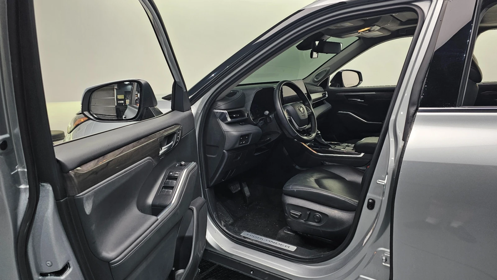 Toyota Highlander 2.5 4WD LIMITED, снимка 9 - Автомобили и джипове - 56116072