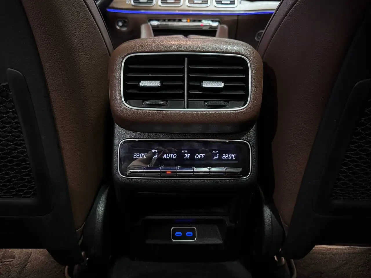 Mercedes-Benz GLS, снимка 13 - Автомобили и джипове - 56227452