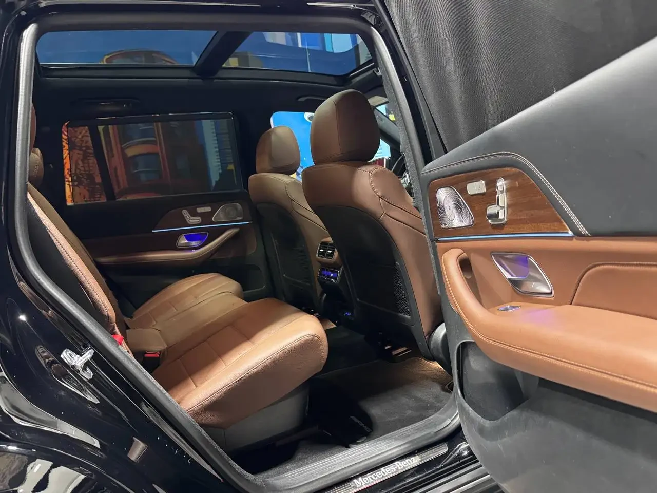 Mercedes-Benz GLS, снимка 10 - Автомобили и джипове - 56227452