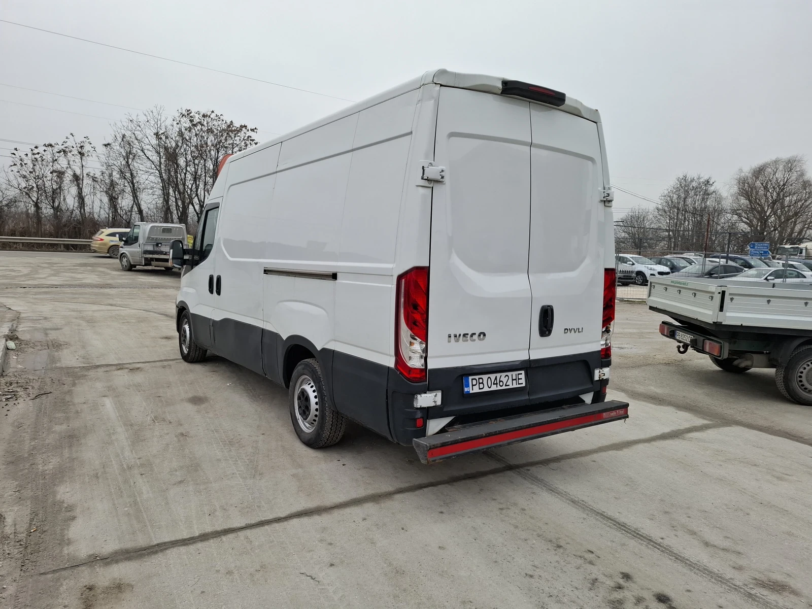 Iveco Daily ХЛАДИЛЕН - изображение 4