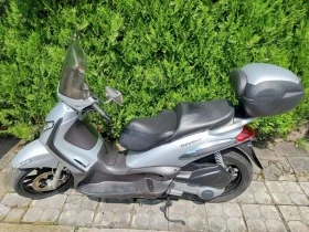 Piaggio Beverly 125, снимка 3