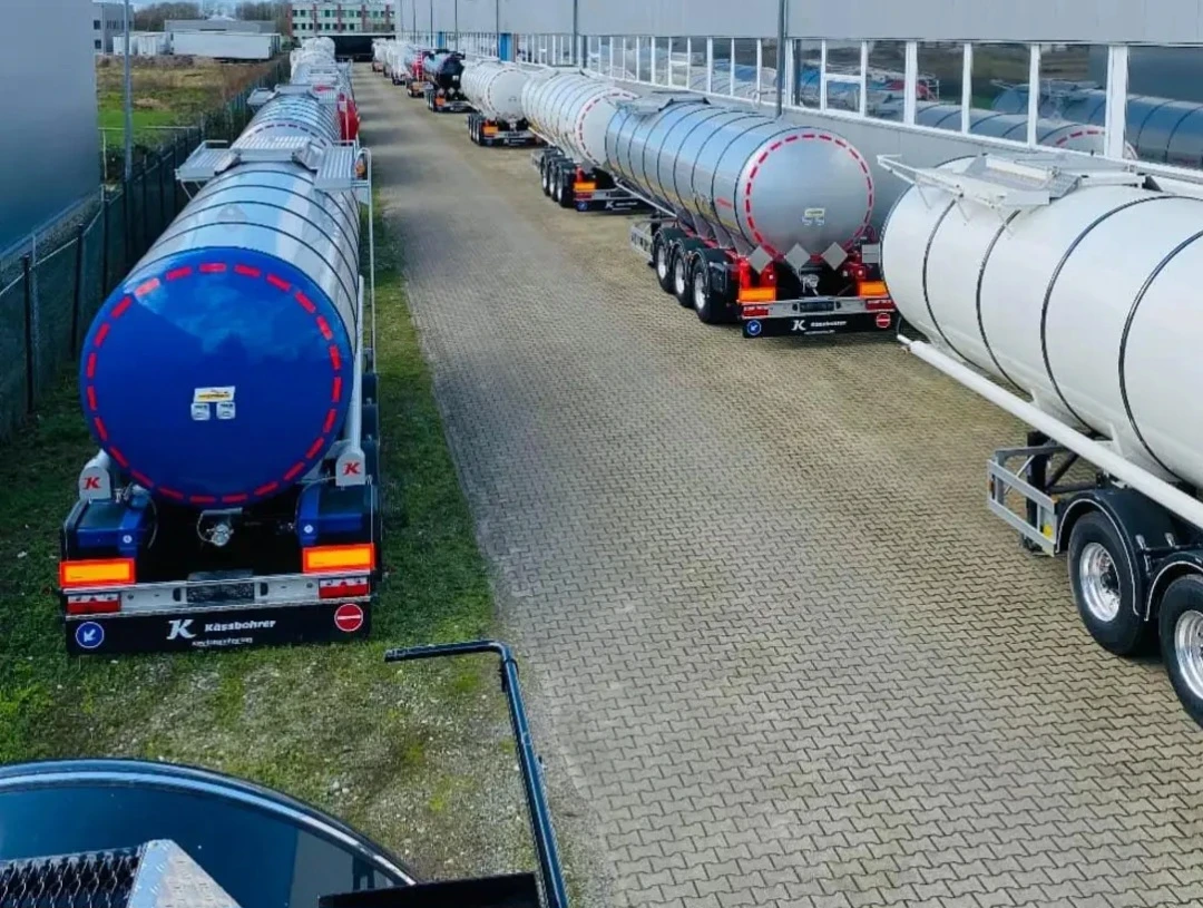  Kaessbohrer -    | Mobile.bg   15