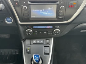Toyota Auris 1.8I HYBRID, снимка 14