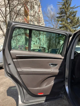 Renault Espace Initiale-1.6dci, обслужена с фактури!, снимка 8