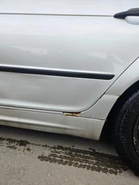 BMW 320, снимка 8