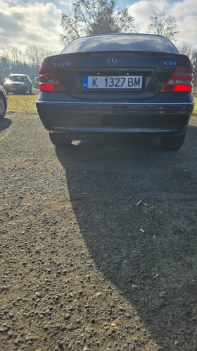 Mercedes-Benz C 220, снимка 4