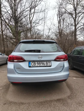 Opel Astra Sports Tourer, снимка 2