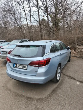 Opel Astra Sports Tourer, снимка 4