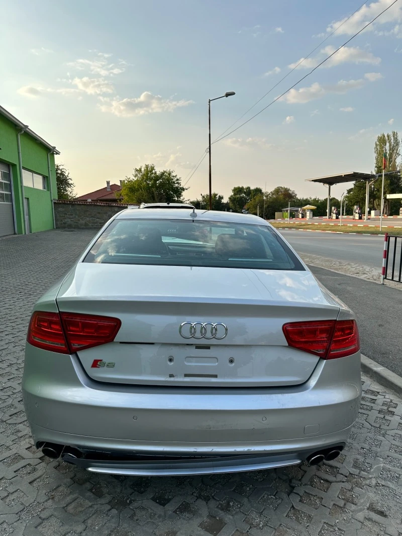 Audi S8 4.0 TFSI, снимка 8 - Автомобили и джипове - 41941430