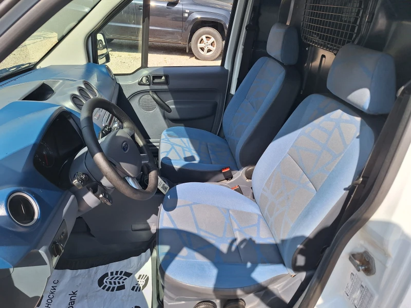 Ford Connect 1.8, снимка 14 - Автомобили и джипове - 47121972