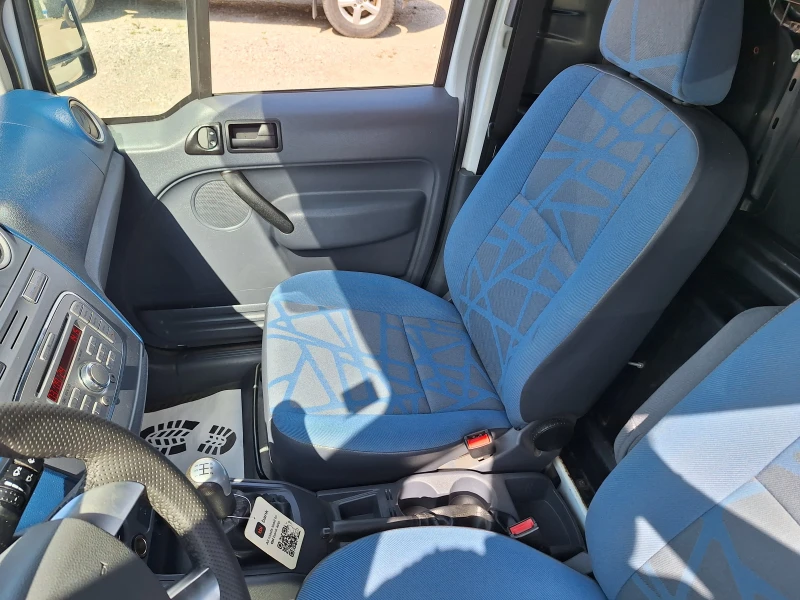 Ford Connect 1.8, снимка 15 - Автомобили и джипове - 47121972