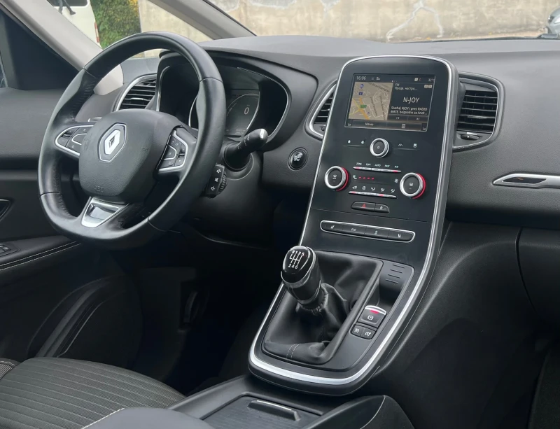 Renault Scenic 1.5dci 110hp 163000km!, снимка 7 - Автомобили и джипове - 47228329