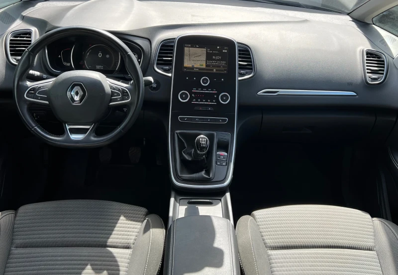 Renault Scenic 1.5dci 110hp 163000km!, снимка 8 - Автомобили и джипове - 47228329