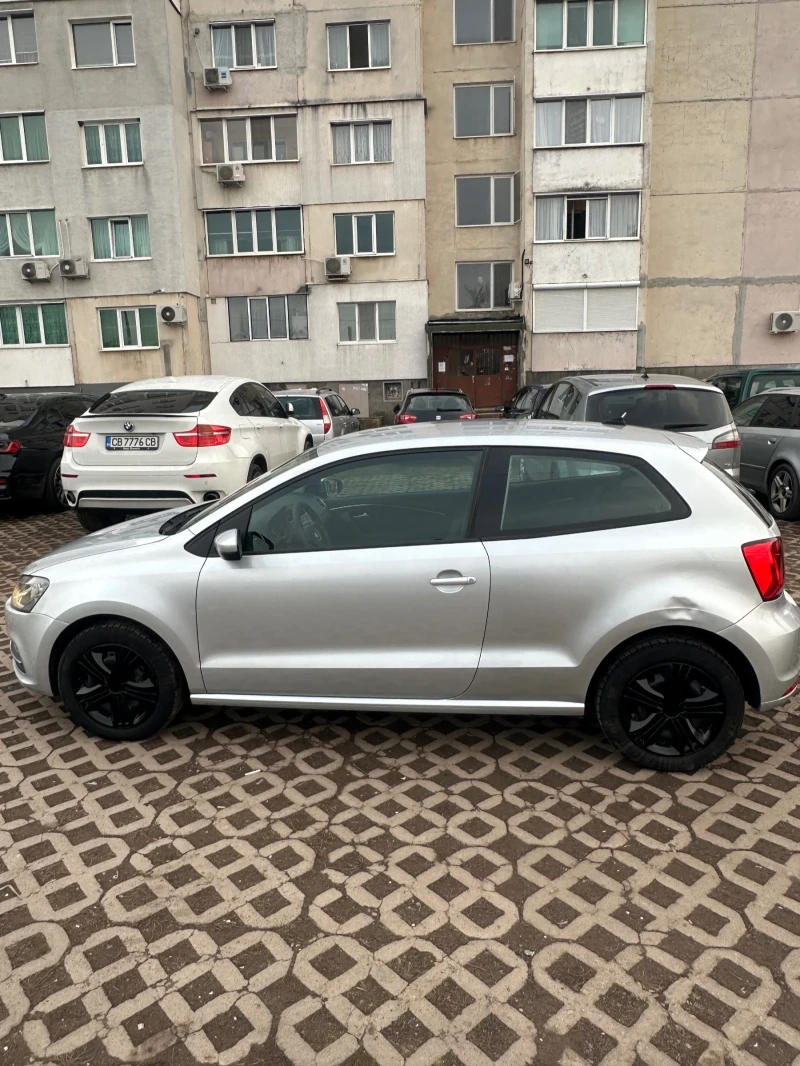 VW Polo, снимка 4 - Автомобили и джипове - 49388264