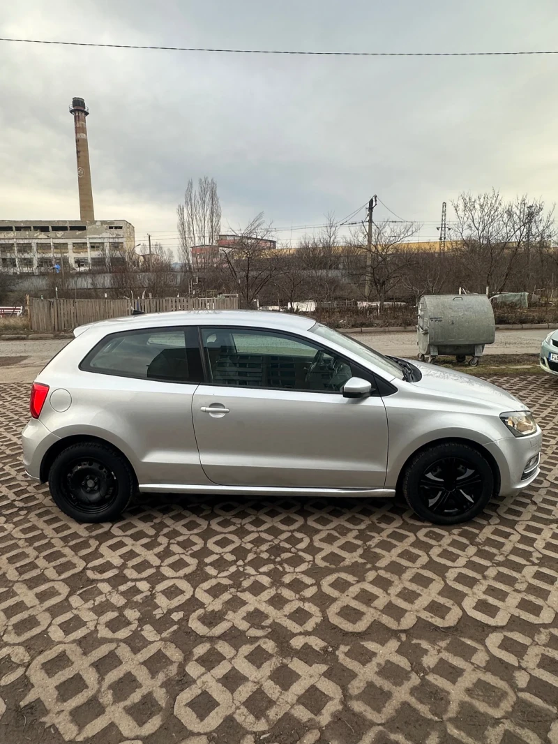 VW Polo, снимка 2 - Автомобили и джипове - 49388264