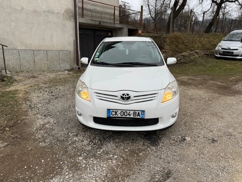 Toyota Auris 1.4, снимка 1 - Автомобили и джипове - 49028711