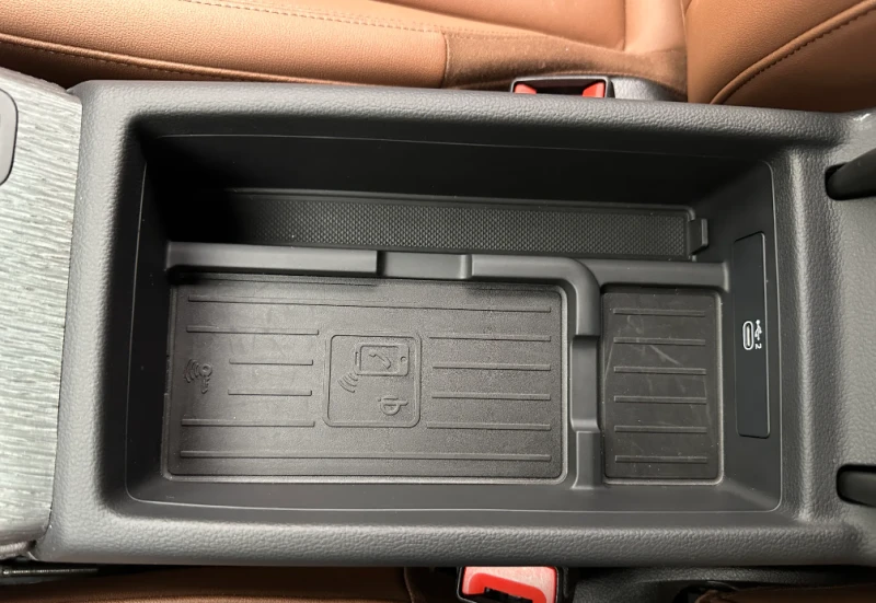 Audi A4 Premium Plus, снимка 14 - Автомобили и джипове - 53102779