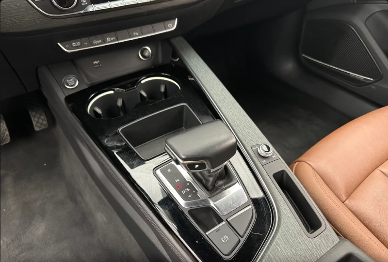 Audi A4 Premium Plus, снимка 11 - Автомобили и джипове - 53102779