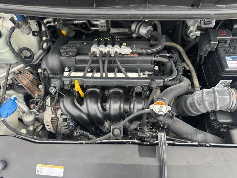 Hyundai Ix20 1.4i GAS-i BRC, снимка 17 - Автомобили и джипове - 53445028