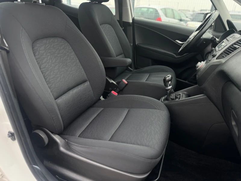 Hyundai Ix20 1.4i GAS-i BRC, снимка 14 - Автомобили и джипове - 53445028