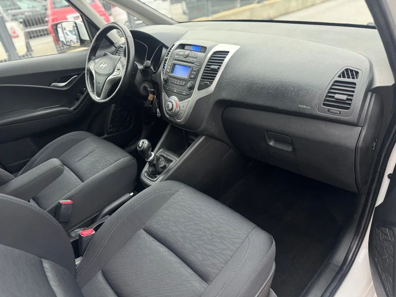 Hyundai Ix20 1.4i GAS-i BRC, снимка 13 - Автомобили и джипове - 53445028