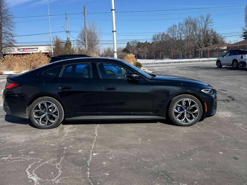 BMW i4 * eDrive40 * CARFAX * KEYLESS * PANO * , снимка 3 - Автомобили и джипове - 53539711