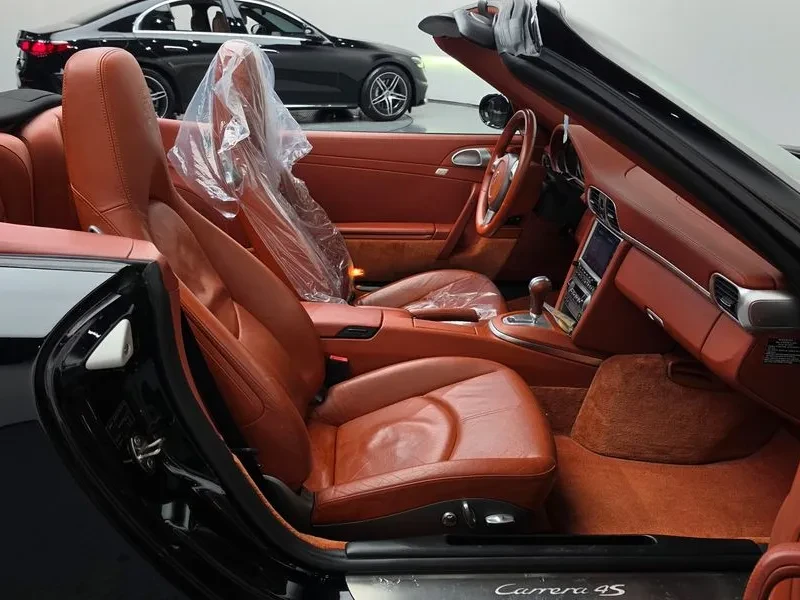 Porsche 911 Carrera 4S Cabriolet 997, снимка 11 - Автомобили и джипове - 56721649