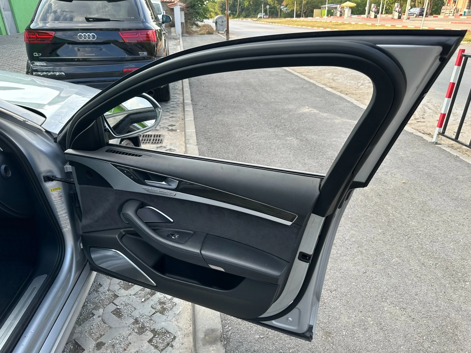 Audi S8 4.0 TFSI | Mobile.bg   15