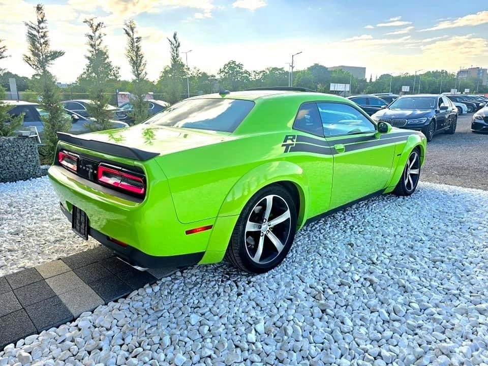 Dodge Challenger 5.7 I R/T ПАНОРАМЕН ЛЮК TOP FULL ЛИЗИНГ 100% - изображение 10