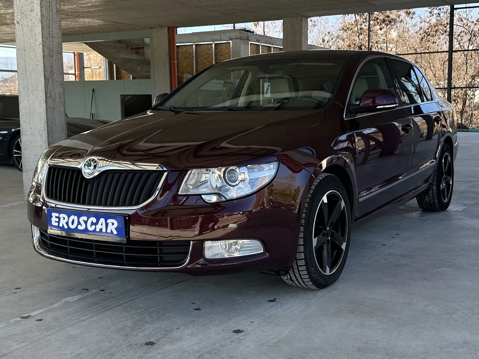 Skoda Superb 1.8 TSI - изображение 2