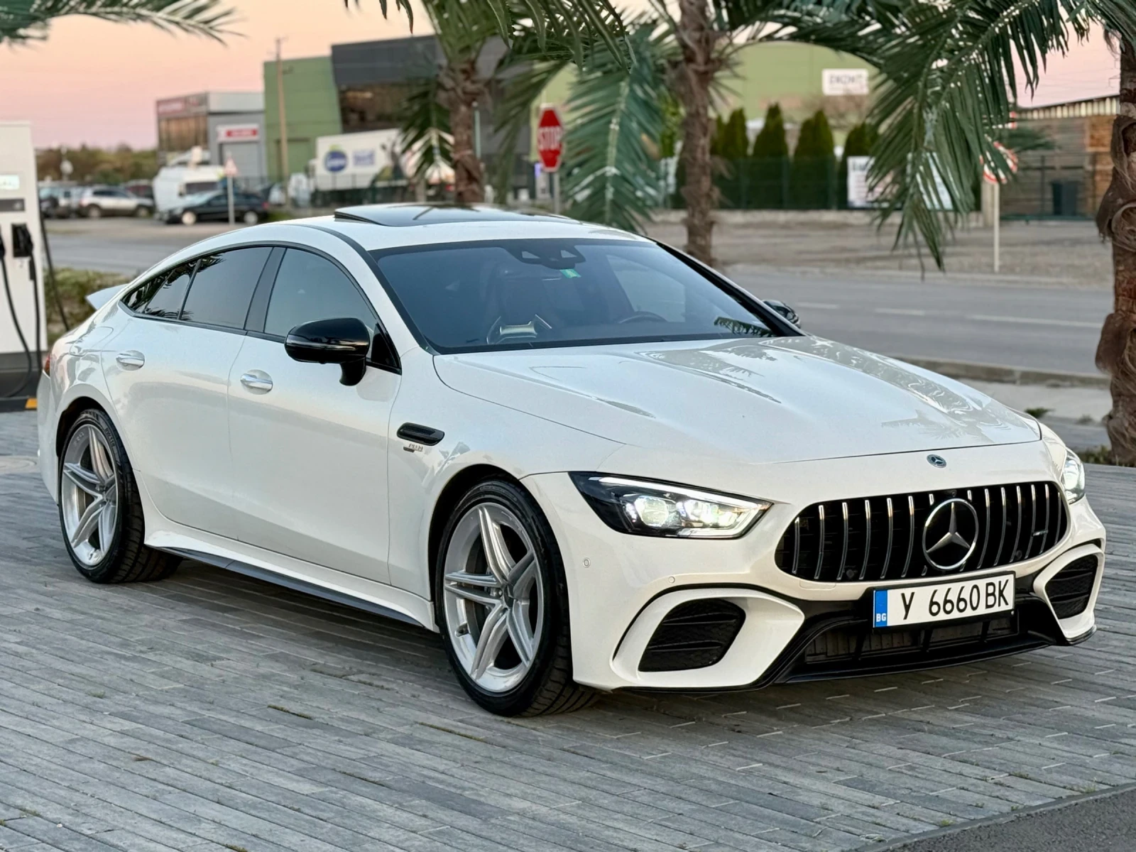 Mercedes-Benz AMG GT  - изображение 4