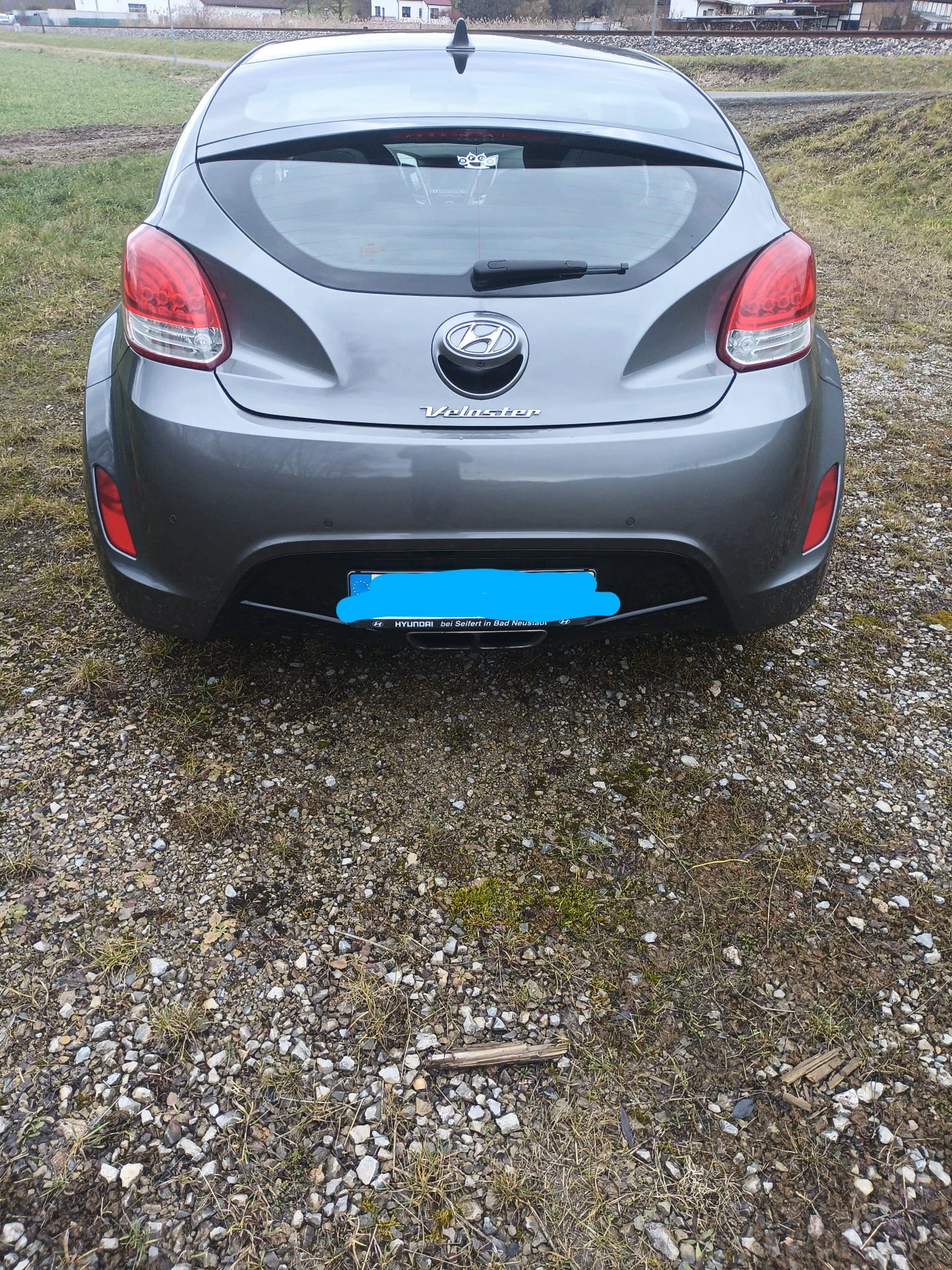 Hyundai Veloster   - изображение 4