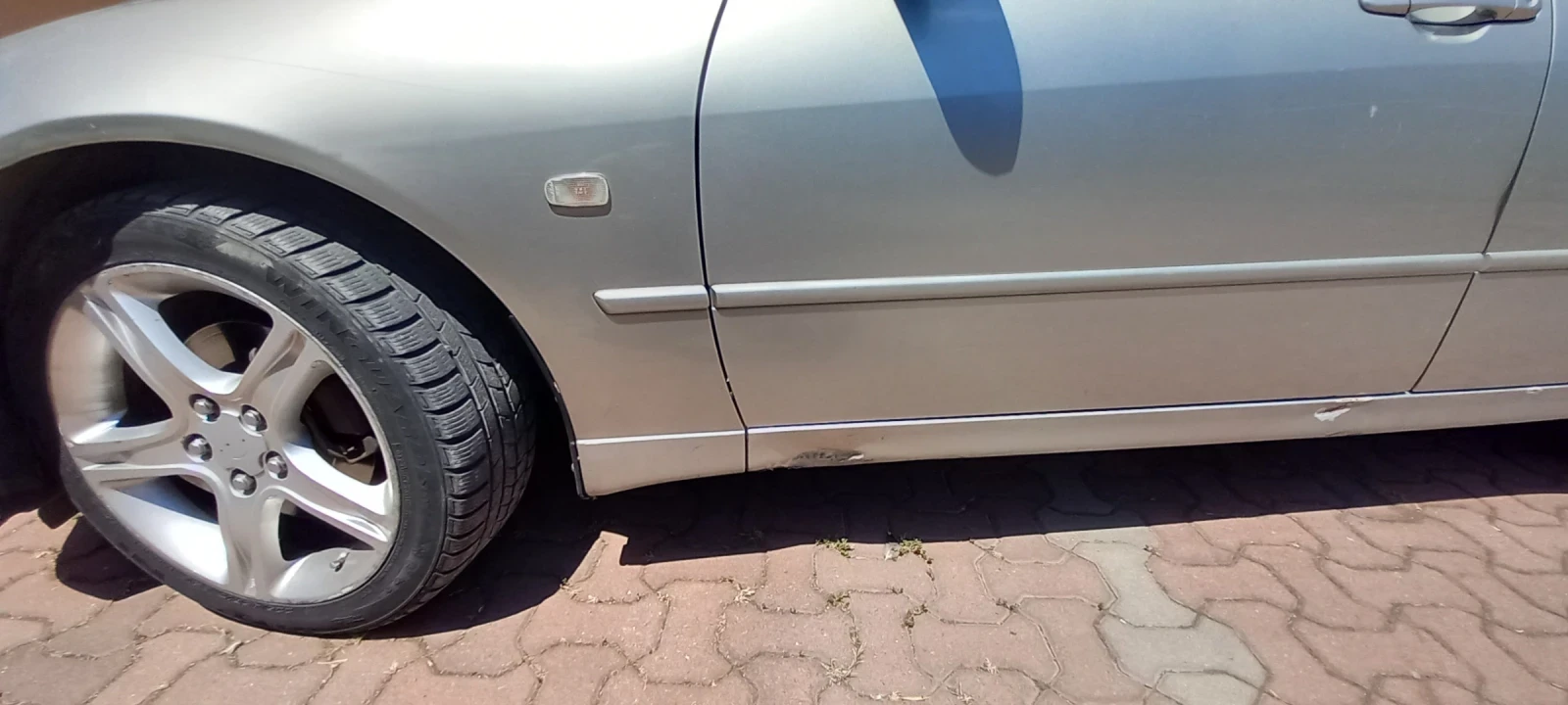 Lexus IS 200 Газ - изображение 3