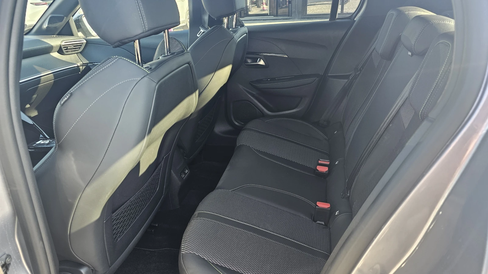 Peugeot 208 GT | Mobile.bg � ����������� 14