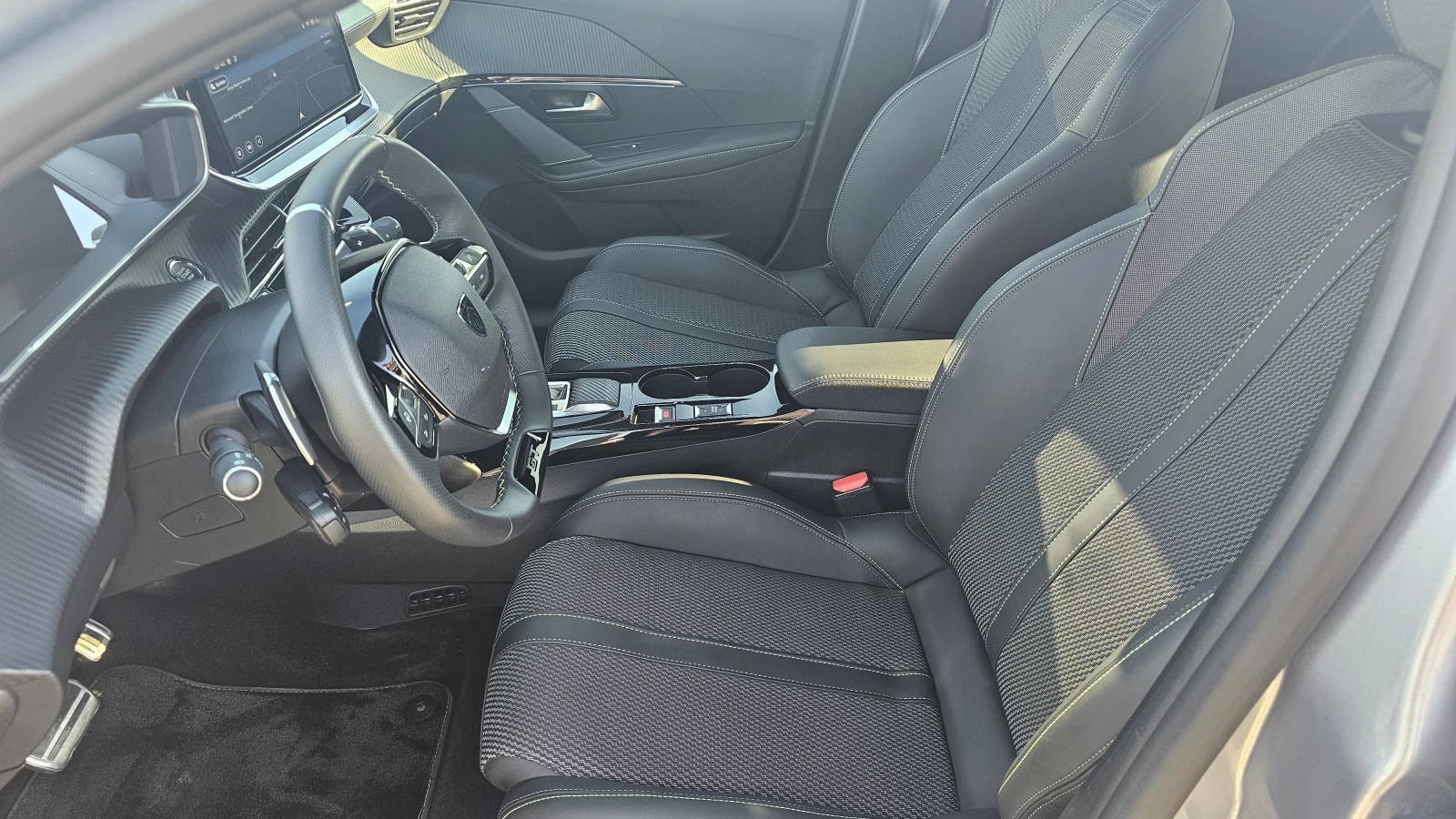 Peugeot 208 GT | Mobile.bg � ����������� 13