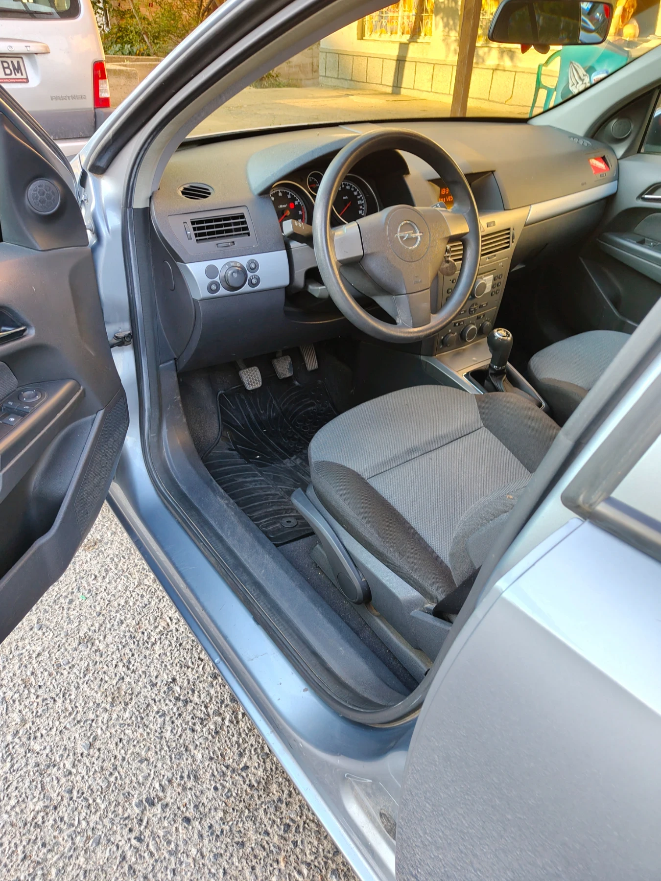 Opel Astra  - изображение 10